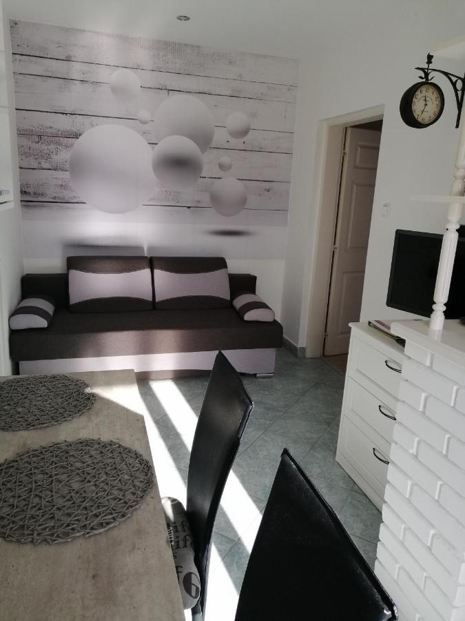 Gyoengyi Apartman Hévíz Exterior foto